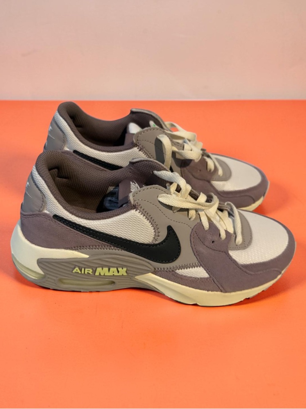 Nike Air Max Sneakers in Grey, Cream & Black